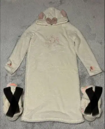 정품 새상품급 마리 룸웨어