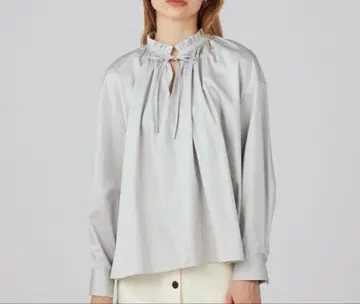 Bllsey 프릴 블라우스