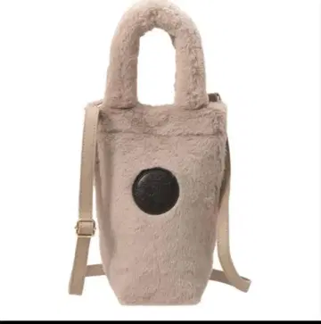 스타벅스 홀리데이 2025 보틀 숄더백 퍼 베이지