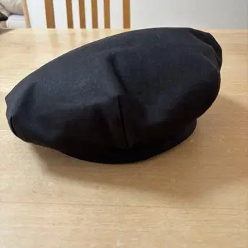 어트랙션, 모터사이클 베레모 캡