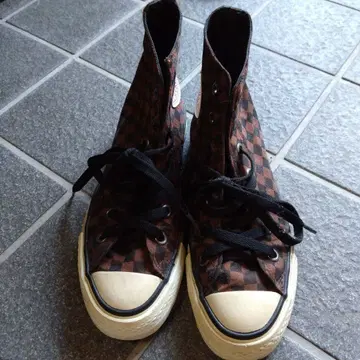 컨버스 스니커즈