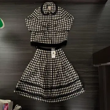 울 혼방 체크 무늬 셋업 L 사이즈 새상품 미사용