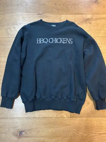 새상품급 BBQ CHICKENS 맨투맨 HI-STANDARD 후드티