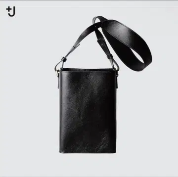 UNIQLO +J 가죽 블랙 숄더백