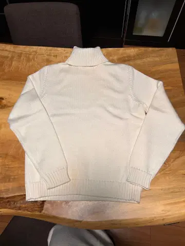 ZANONE 화이트 터틀넥 니트