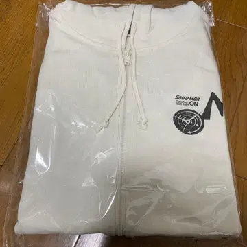 SnowMan 투어 후드티 L 사이즈