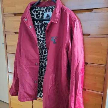 X-LARGE 레드 나일론 자켓 L 레오파드 무늬