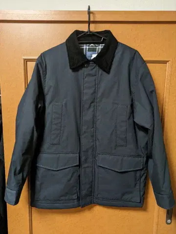 유니클로 JW ANDERSON 퍼프테크 유틸리티 자켓