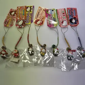 지역 한정 키티 새 버전 7개