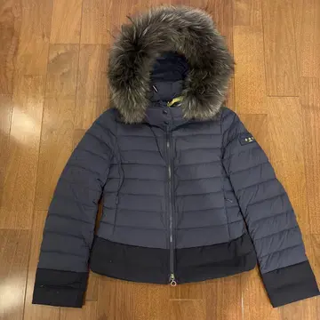 TATRAS 네이비 다운 자켓 퍼 포함