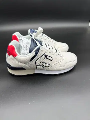 Sangacio 뉴 그레이/네이비 스니커즈