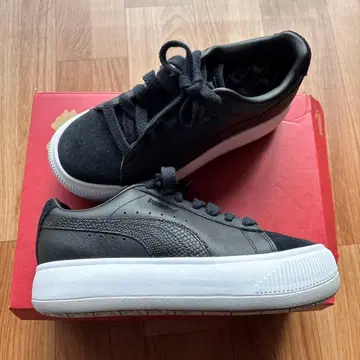 가죽 블랙 레이스업 스니커즈 24cm 새상품