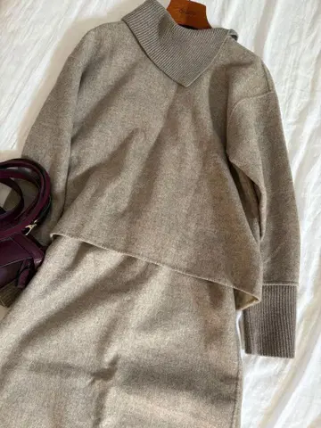 2회 착용 투모로우랜드 DESPRES 셋업