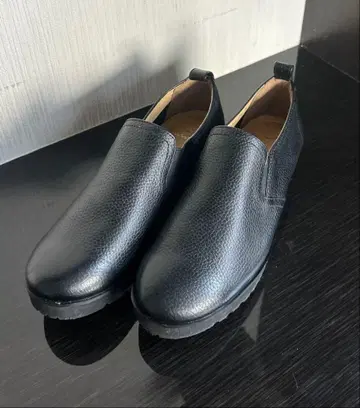 [ enchanted 엔차티드 ] 블랙 슬립온