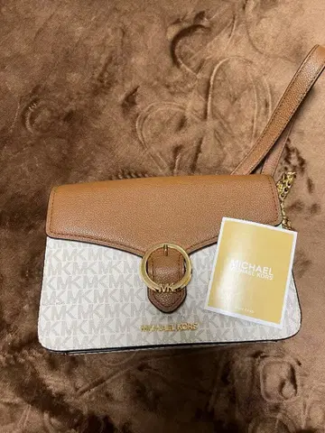 마이클코어스 숄더백 미국 한정판