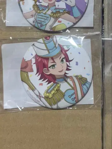 마루쿠지 아이돌타임 프리파라 유메 와쿠 마칭 코디 캔뱃지 아사히