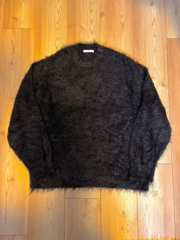 오버 사이즈 블랙 퍼 니트