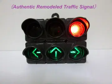 정품 지향 개조 신호기 가챠 (파란색 화살표 3등 블랙 그레이)