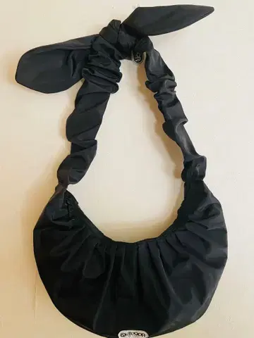 FREAKSSTORE 아웃도어 프로덕츠 개더 라운드 백