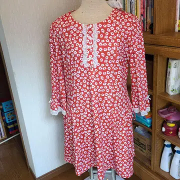슈퍼 뷰티 빨간색 꽃무늬 원피스 사이즈 44