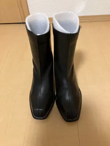 나노 유니버스 부츠