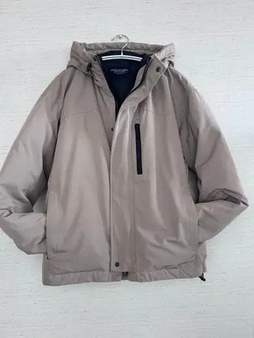 어반 리서치 서니 라벨 후디 다운 자켓 베이지