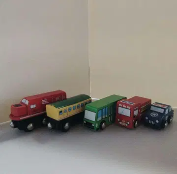 토이저러스 이매지나리움 기차, 버스, 소방차, 경찰차 5종 묶음 판매