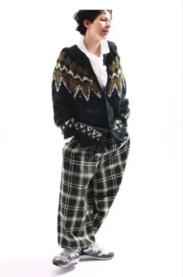 Coohem 코헨 노르딕 가디건 저널 스탠다드 랙