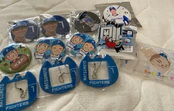 마츠모토 타케시 키링 캔뱃지 세트