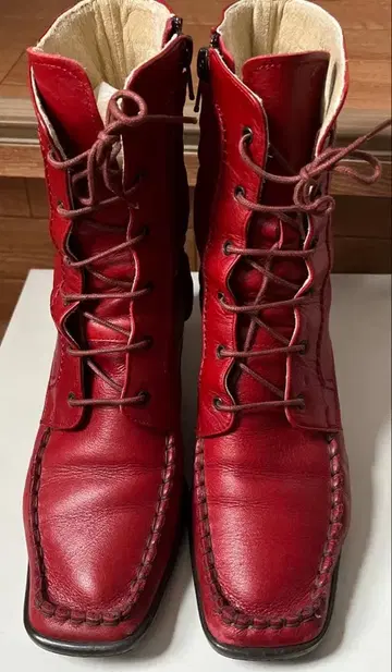 (새상품급) 버클레이 레이스업 부츠 천연 가죽 레드 브라운