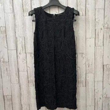 SCOTT CLUB 블랙 비즈 슬리브리스 원피스 결혼식 크리스마스 파티