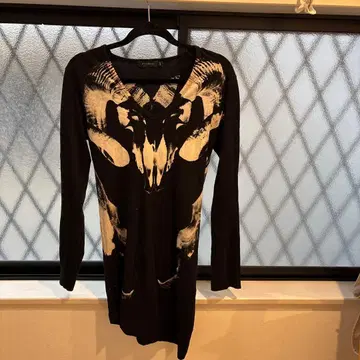 CIVATIZE 스컬 프린트 긴팔 티셔츠