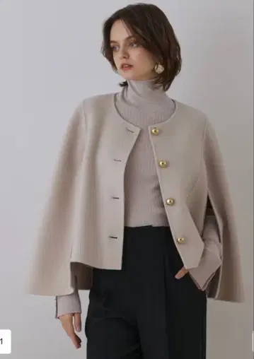 신상 리버 케이프 자켓