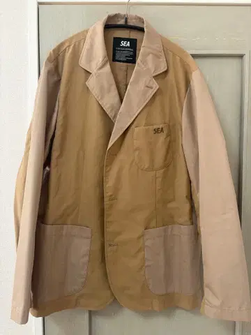 WIND AND SEA 베이지 테일러드 자켓