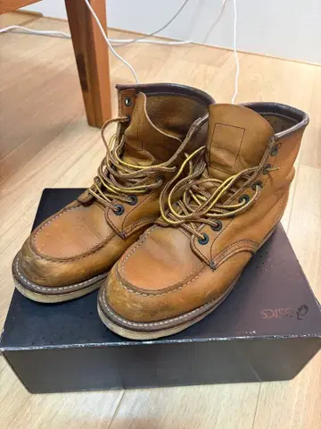 가죽 브라운 부츠 레이스업