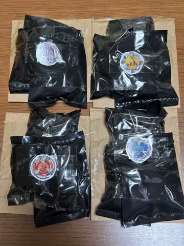 베이블레이드X 랜덤 부스터 vol.4 4종 피닉스윙