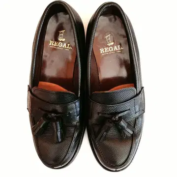 REGAL 리갈 블랙 태슬 로퍼