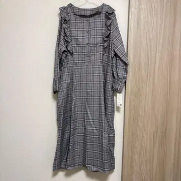 프릴 달린 그레이 계열 체크 원피스 4L