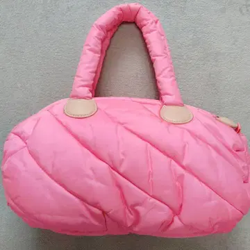 츠모리치사토 퀼팅 핑크 핸드백