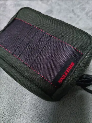 브리핑 파우치 카키