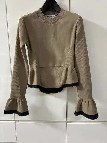 malamute ODAKHA 플레어 니트 익명 배송