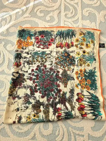 마니프리 꽃무늬 실크 울 스톨