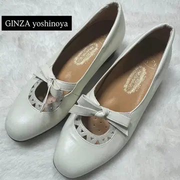컨디션 최상 긴자 요시노야 펌프스 화이트 22.5 로우힐 리본