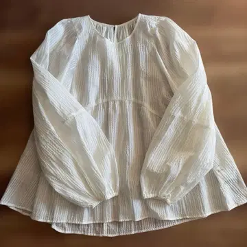 #Newans (해시뉴앙스) 시어 체크 볼륨 블라우스