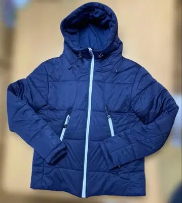 Discoat 네이비 후드 부착 다운 자켓 새상품급