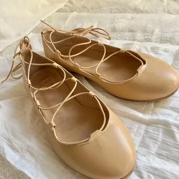 RBS / 아르비에스 베이지 레이스업 플랫슈즈 천연 가죽