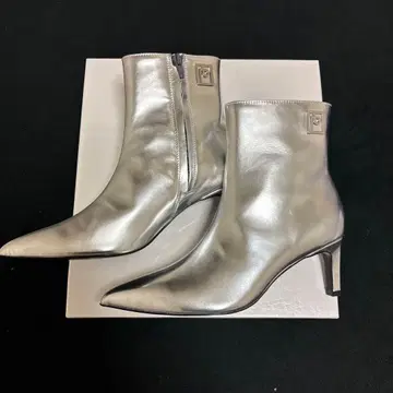 플랜 프로젝트 스틸레토 숏부츠