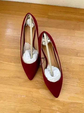 PLST 하타라쿠 펌프스 23.0cm