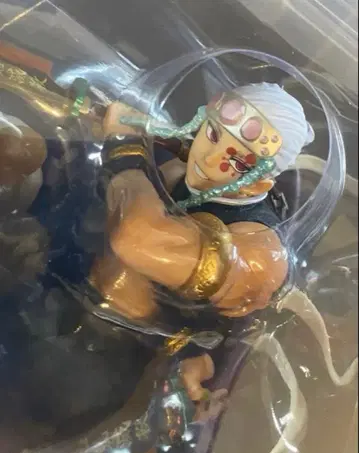 귀멸의 칼날 우즈이 텐겐 피규어 Figuarts ZERO