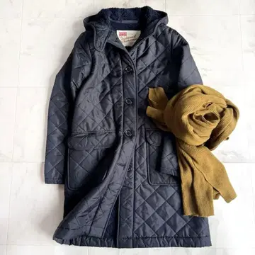 트래디셔널 웨더웨어 퀼팅 보아 코트 GRANGE 네이비